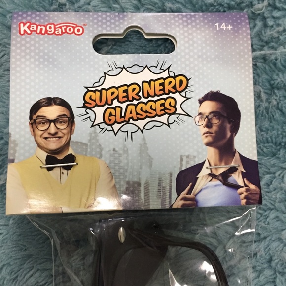 Fashion costume black framed glasses - Picture 2 of 8